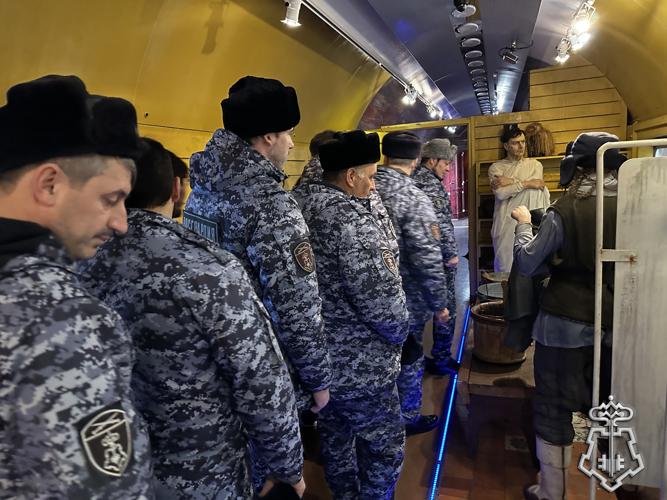  Росгвардейцы Ингушетии посетили «Поезд Победы»
